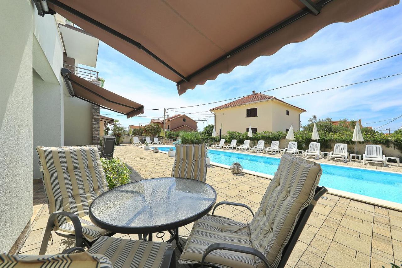 Apartments Punta Privlaka  Exterior photo